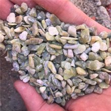汗蒸房沙療玉石顆粒與綠色玉石板材裝飾綠碎石的專業解析
